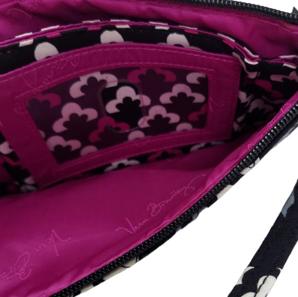 Vera Bradley Wristlet - Picture 5 of 8